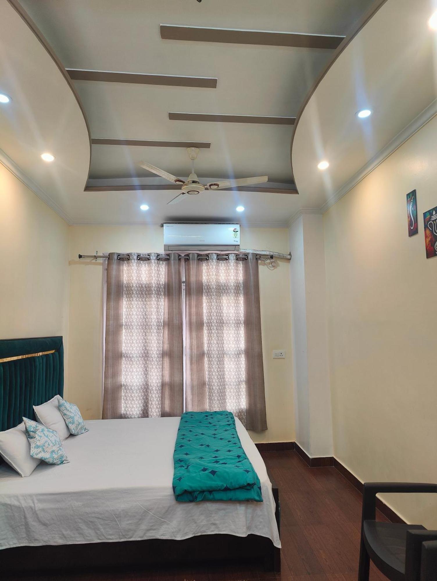 Akhand Bhawan 2bhk Varanasi