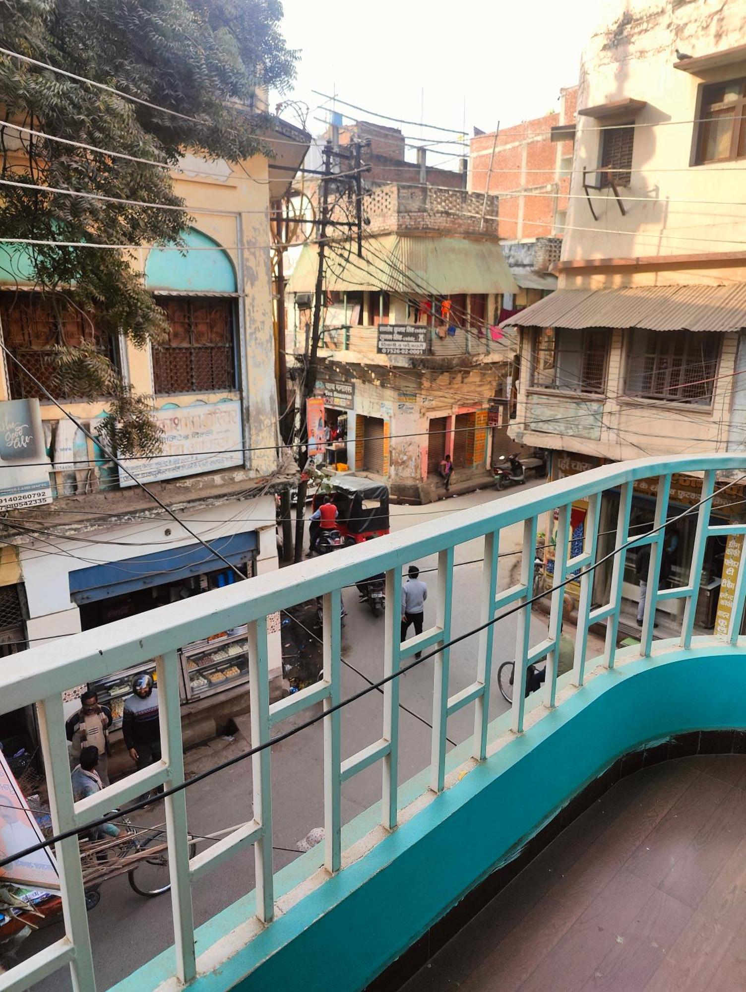 Akhand Bhawan 2bhk Varanasi
