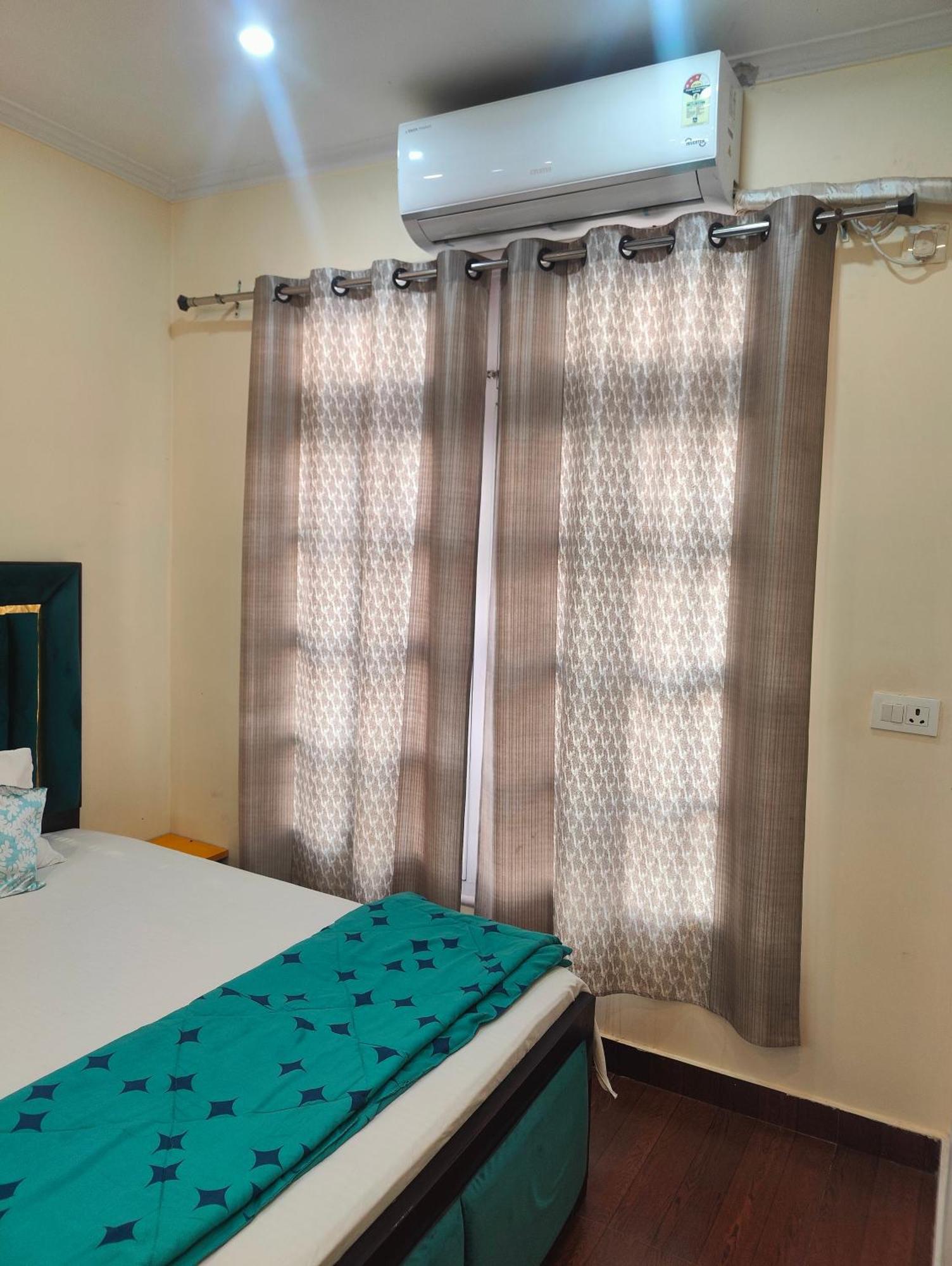 Akhand Bhawan 2bhk * Varanasi