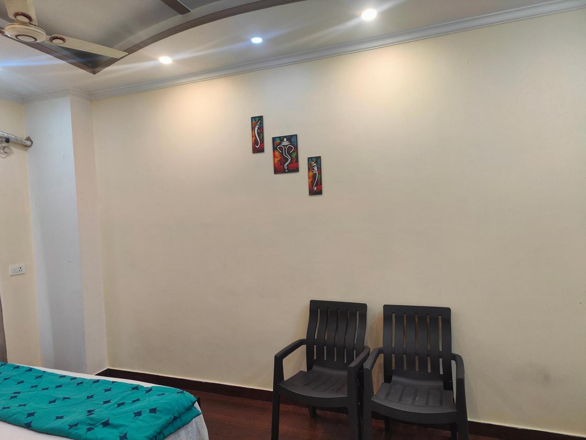 Akhand Bhawan 2bhk Varanasi