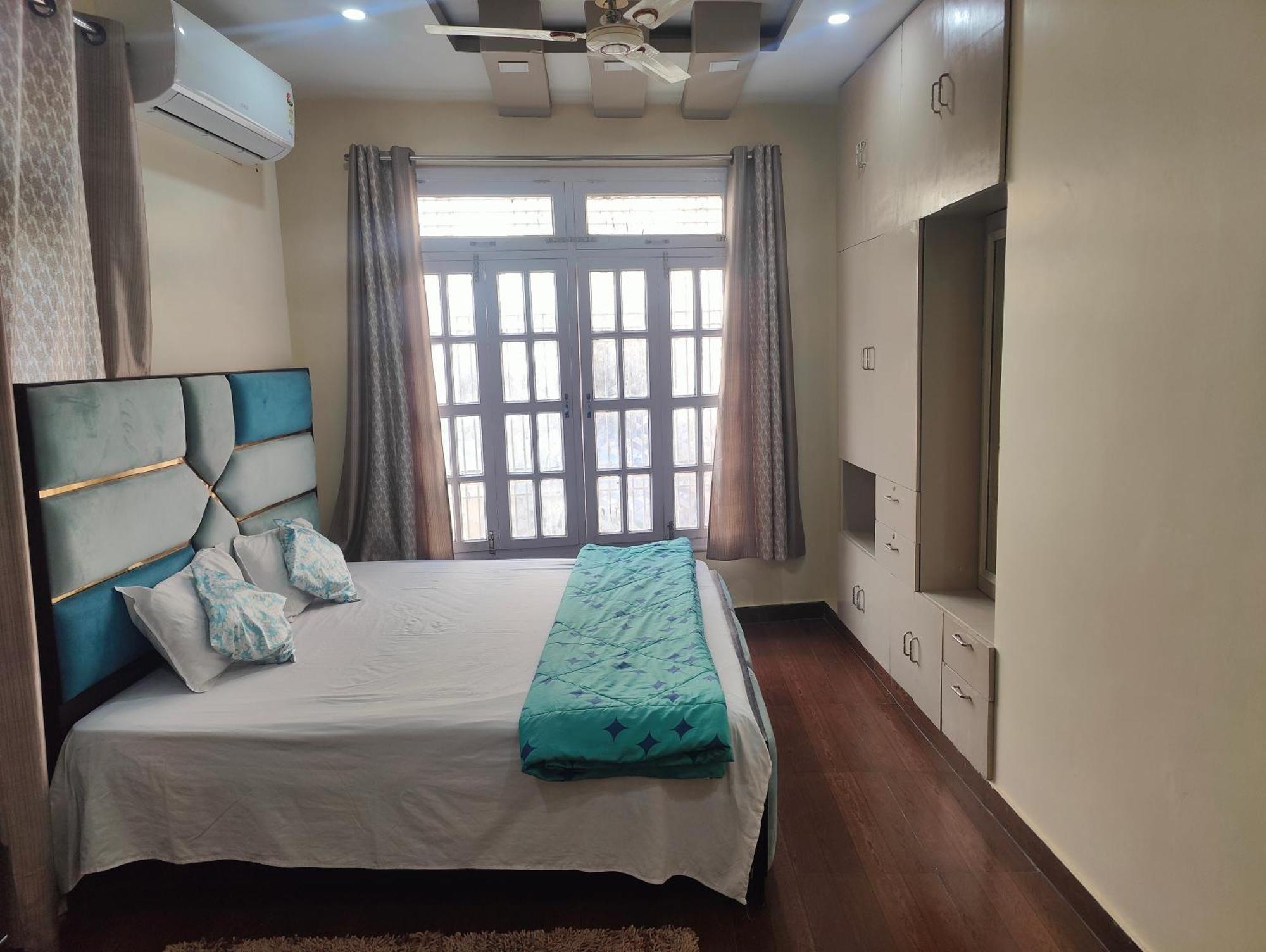 Akhand Bhawan 2bhk
