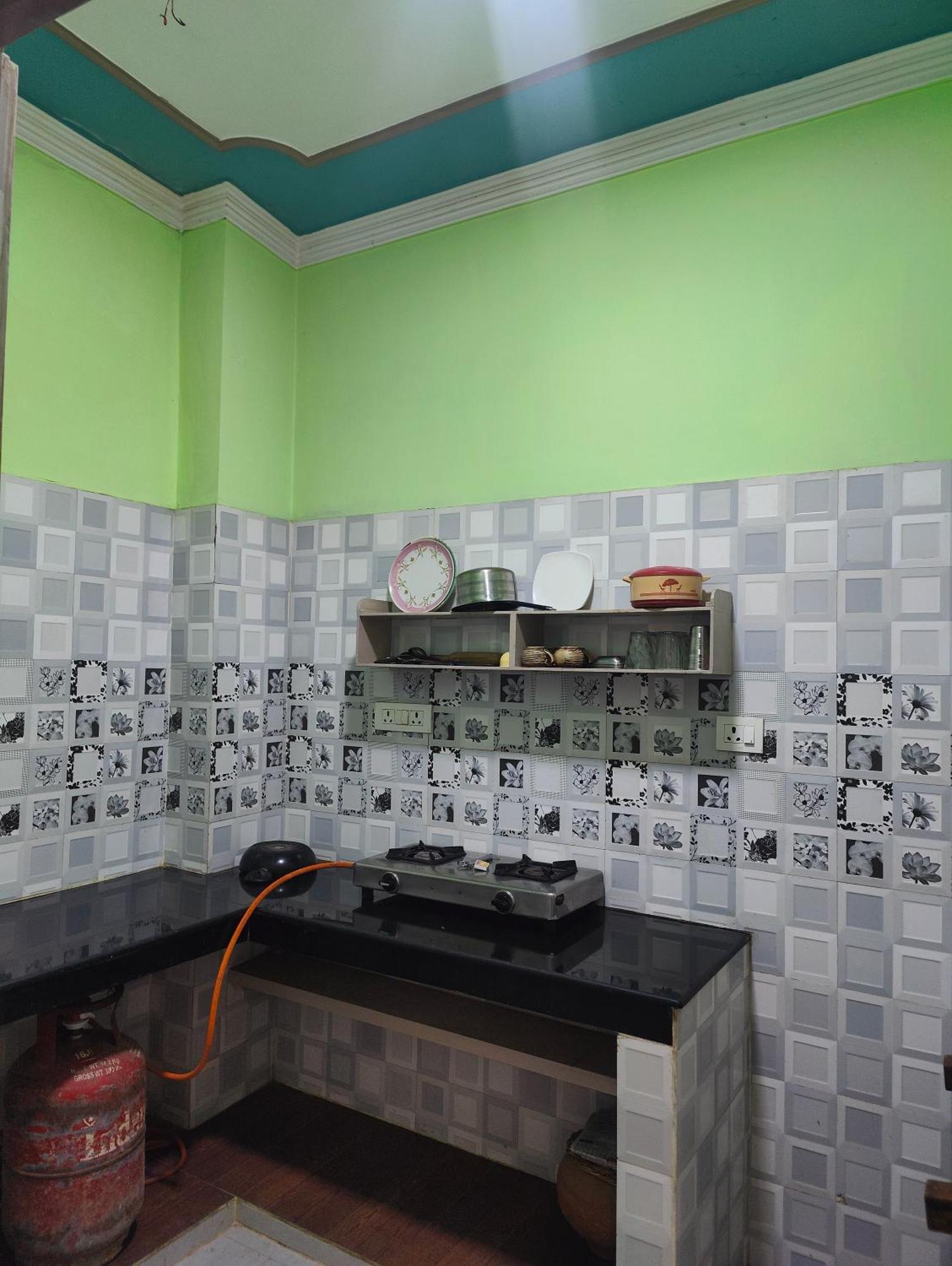 Akhand Bhawan 2bhk *